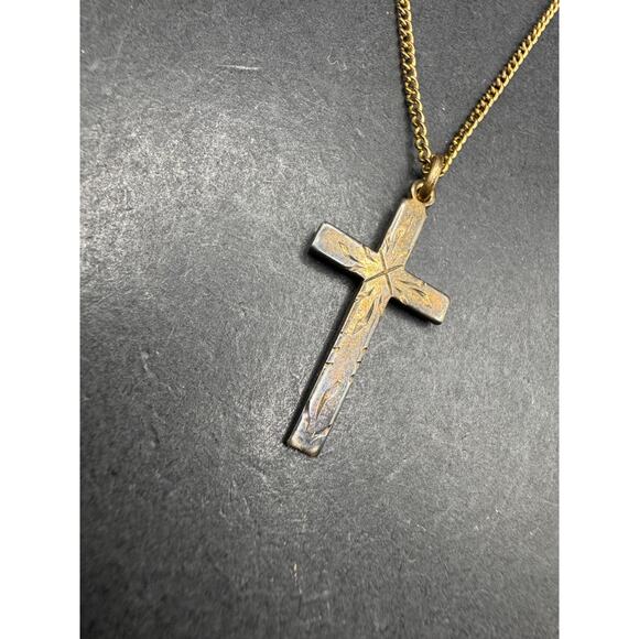 Vintage 1/20 12k GF chain With Etched Cross Pendant Chain Link Necklace 18" - Picture 2 of 12